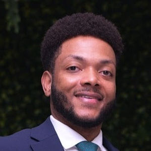 Meet your Posher, Nicolas b.